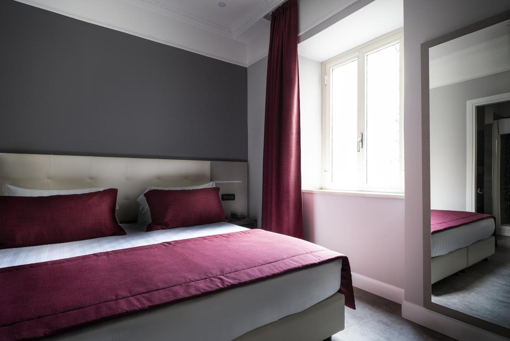 Hotel Varese — Foto 1